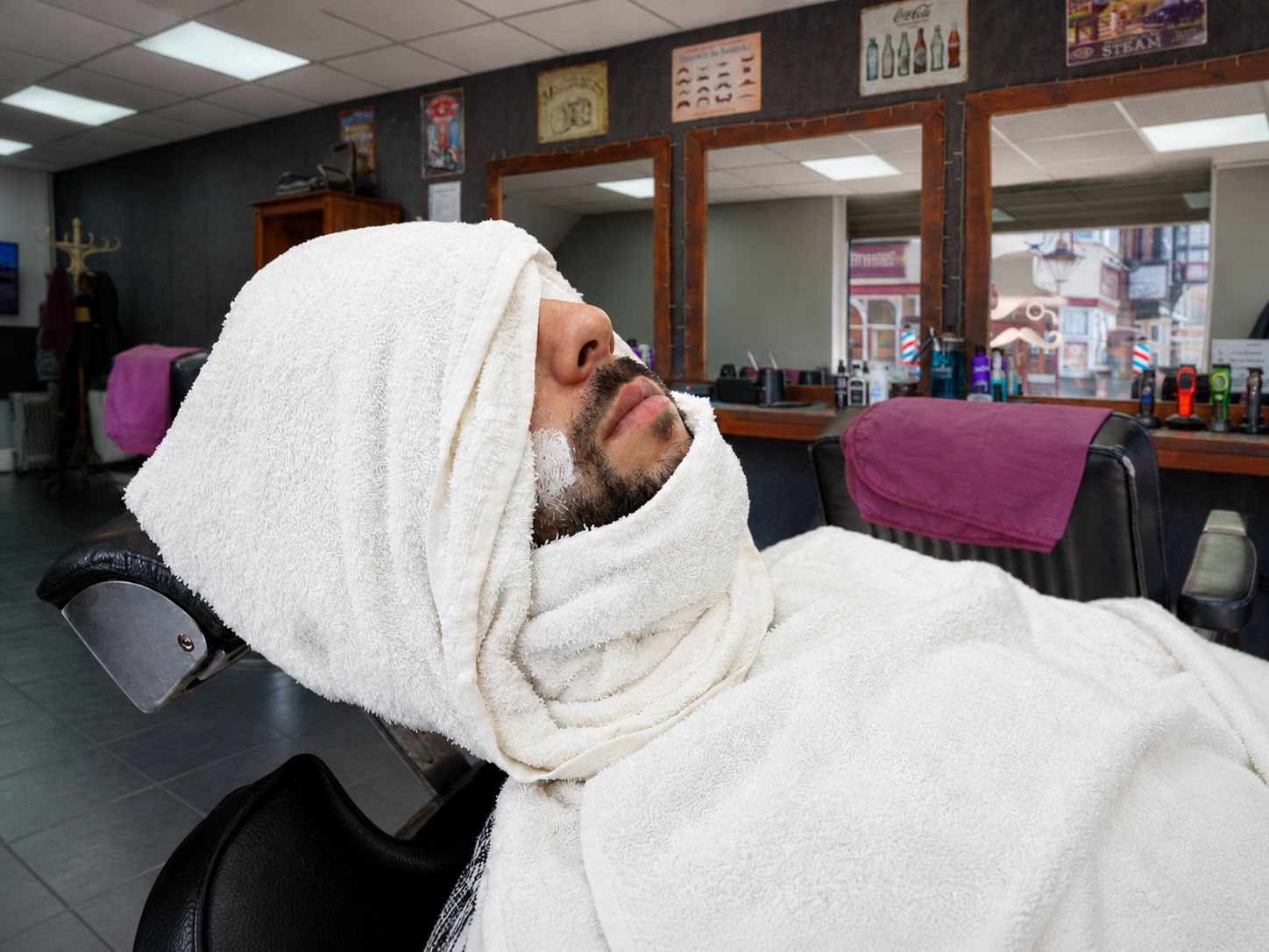 Hot towel shave Coventry